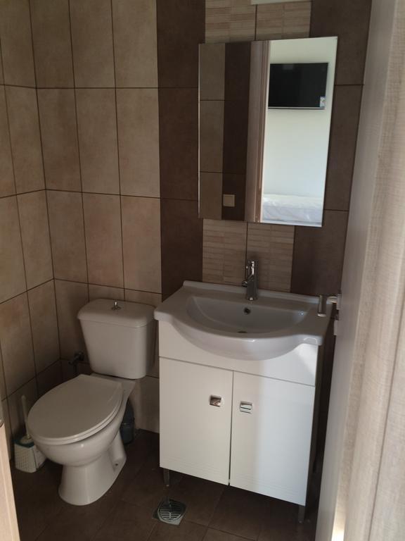 Holiday Luxury Villas Каламаки Екстериор снимка