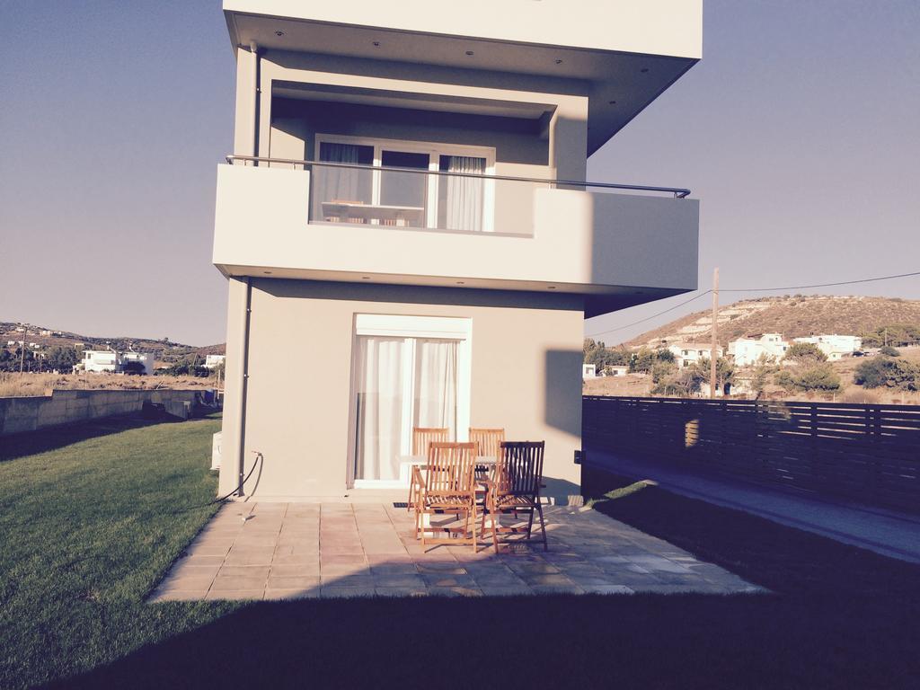 Holiday Luxury Villas Каламаки Екстериор снимка
